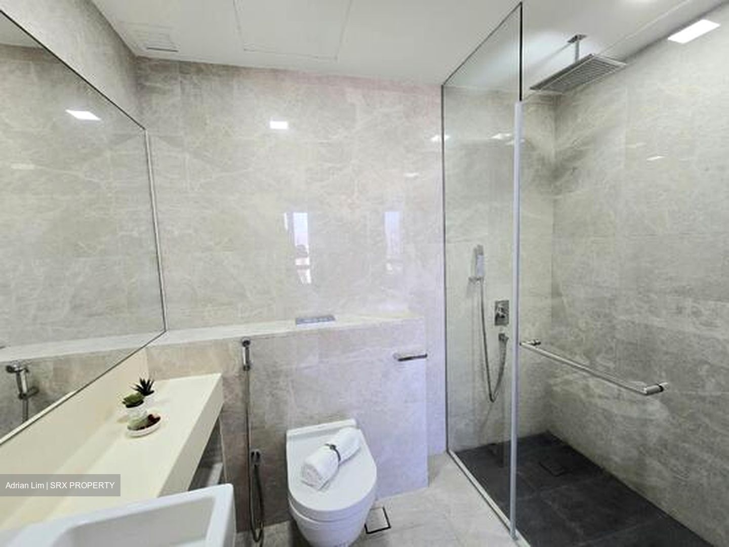 6 Derbyshire (D11), Condominium #632601741